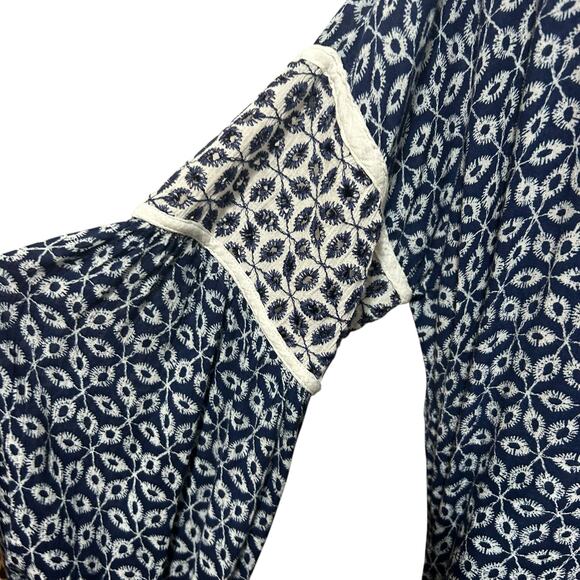 Fever Womens Boho Peasant Top XL Blue Embroidered Rayon Cottagecore Hippie Style - Picture 8 of 10